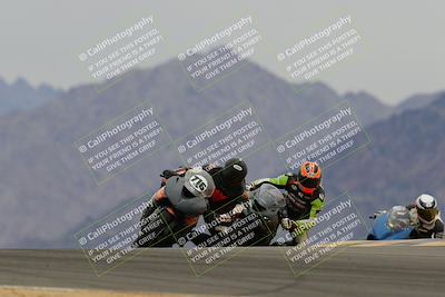 media/Jan-14-2023-SoCal Trackdays (Sat) [[497694156f]]/Turn 9 Set 1 (1120am)/